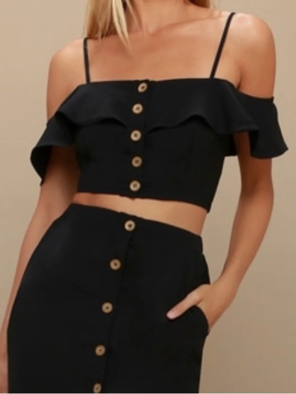 NWT Lulu's Black Off-Shoulder Ruffle Button Crop Camisole Top - Picture 4 of 8